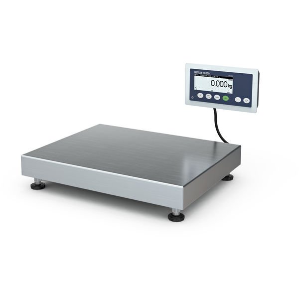 Precision bench scale in a pharmaceutical or chemical laboratory